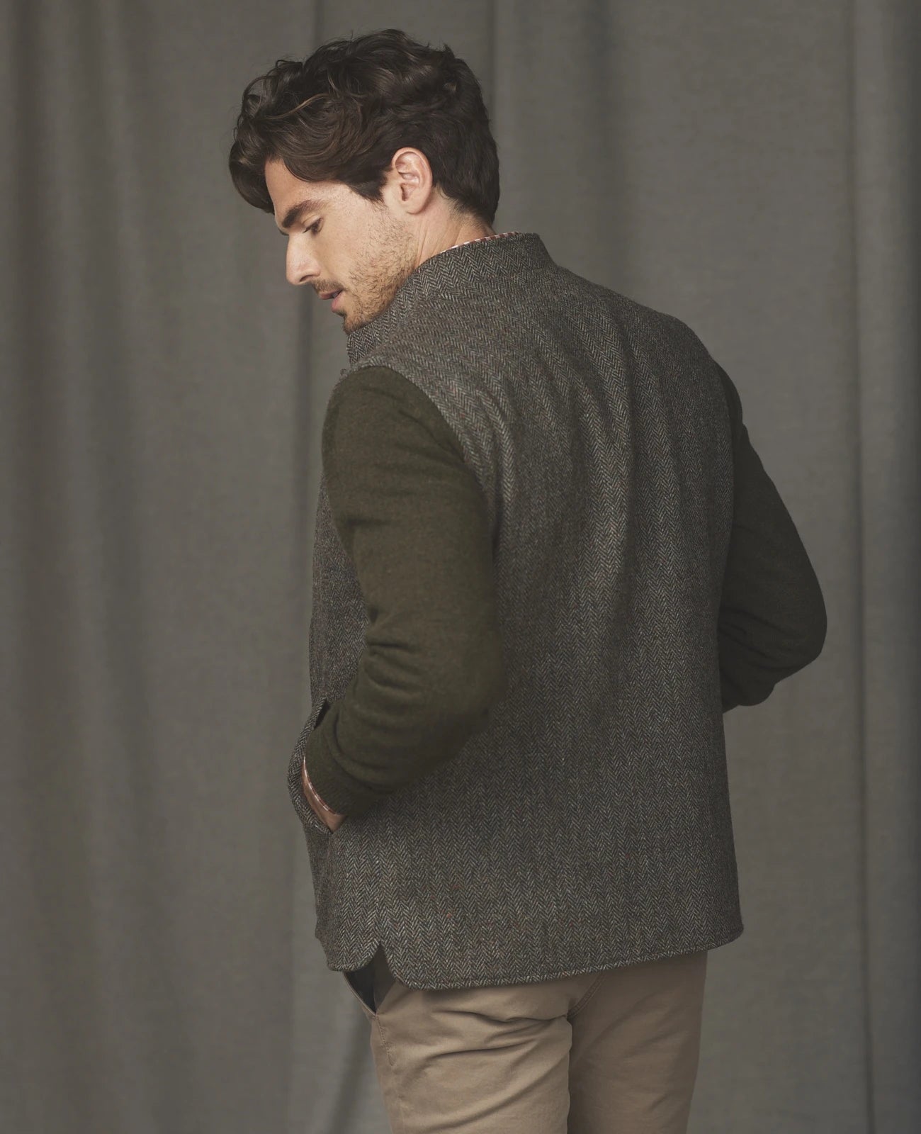 Cavan Donegal Tweed Gilet in Grey Herringbone