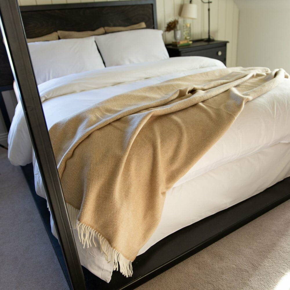 John Hanly Oversized Cashmere Throw Beige Herringbone