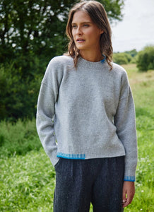 Fisherman Out of Ireland Blanket Stitch Crewneck Sweater Cloud/Indigo €175 NOW €135