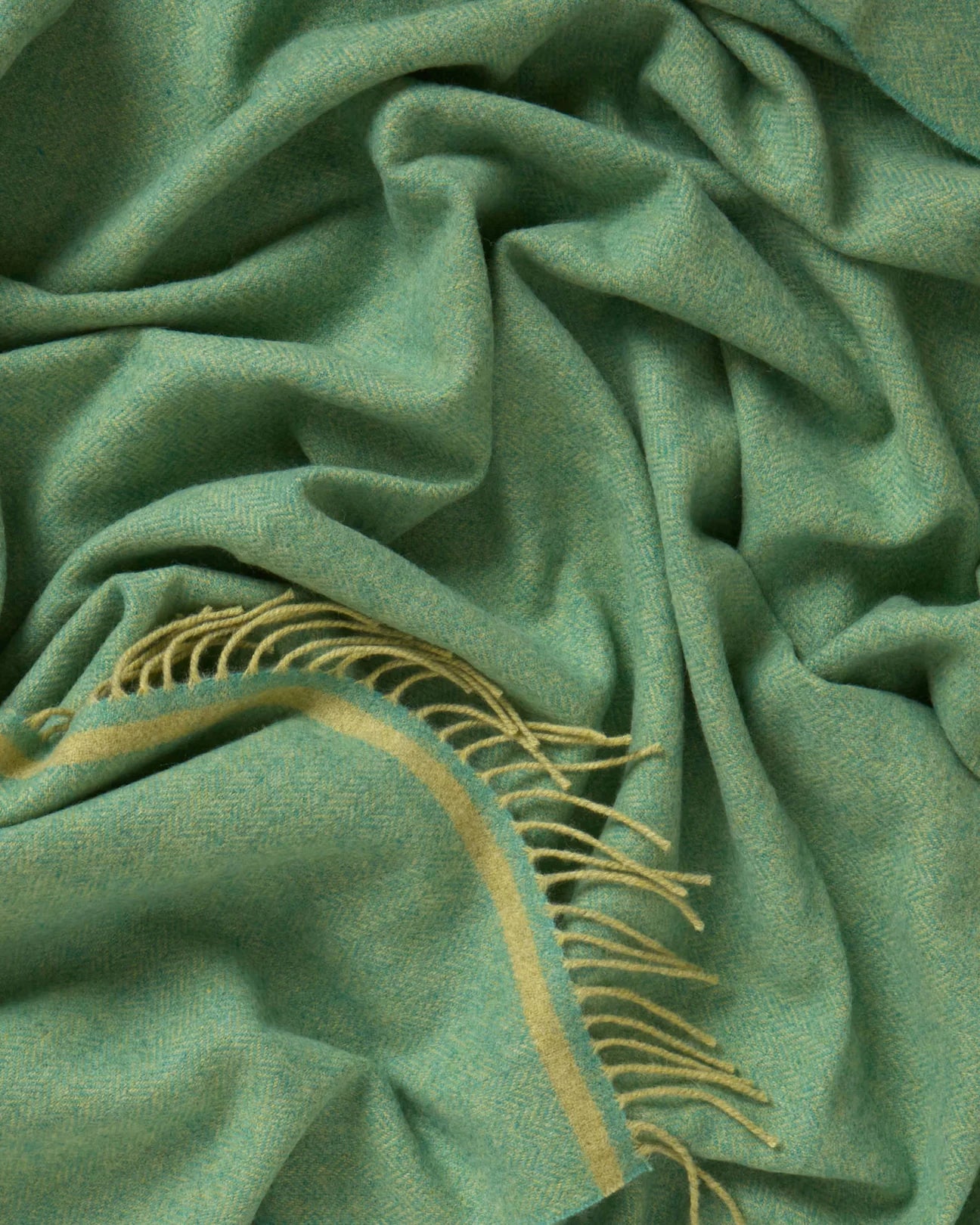 Foxford Cathal Lambswool Throw - Spearmint & Citrus