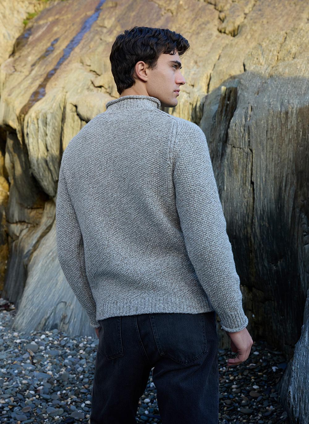 Fisherman Out Of Ireland Cashmere Seed Stitch Roll Neck Sweater - Shell