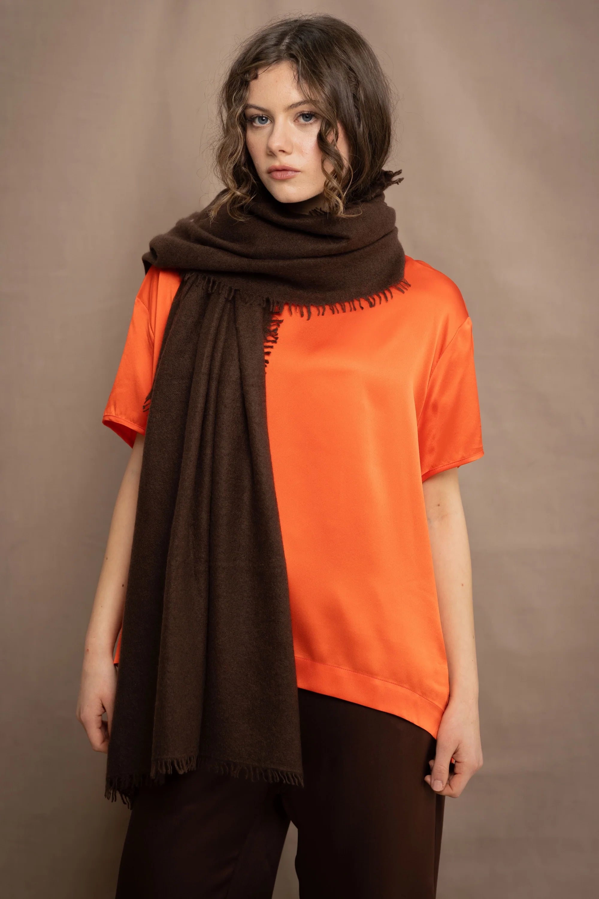 Elaine Madigan 100% Cashmere Frankie Wrap - Chocolate
