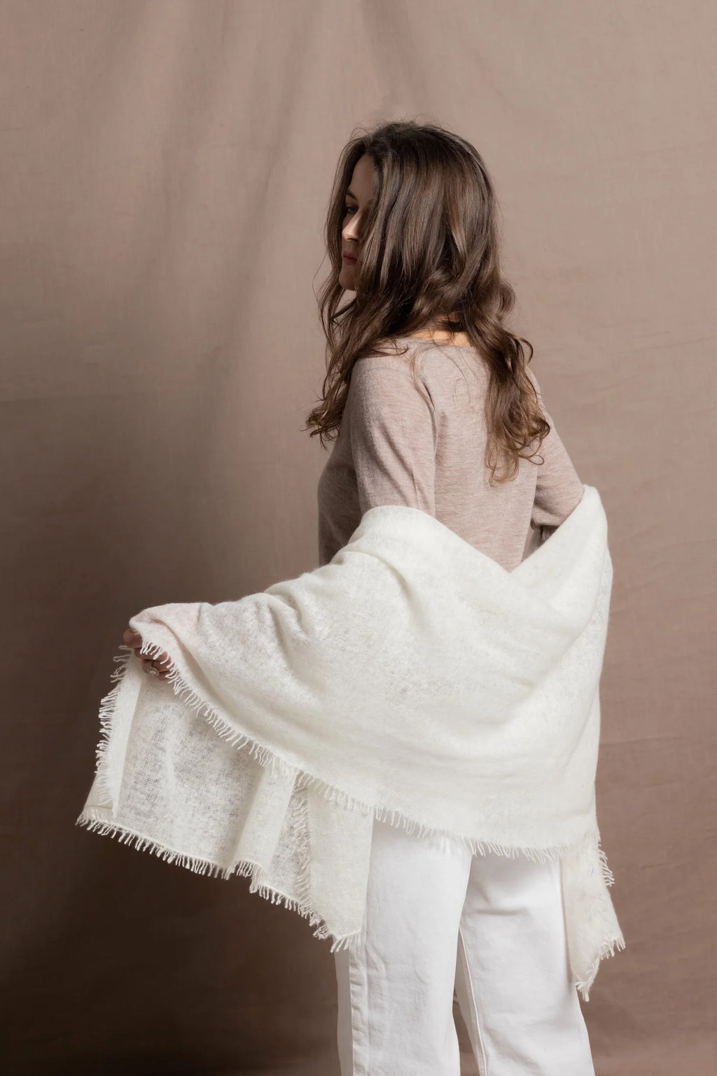 Elaine Madigan 100% Cashmere Frankie Wrap - Almost White