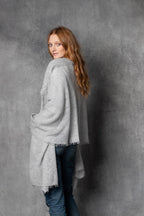 Elaine Madigan 100% Cashmere Frankie Wrap - Pale Grey