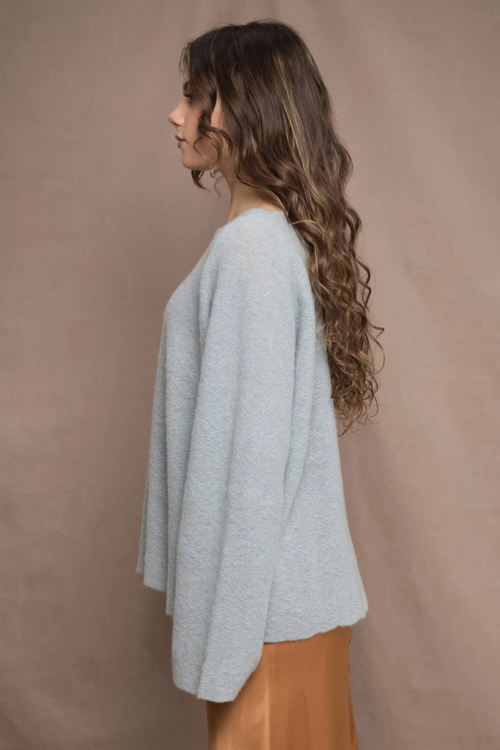 Elaine Madigan 100% Cashmere Grace Boyfriend Sweater - Morning Mist