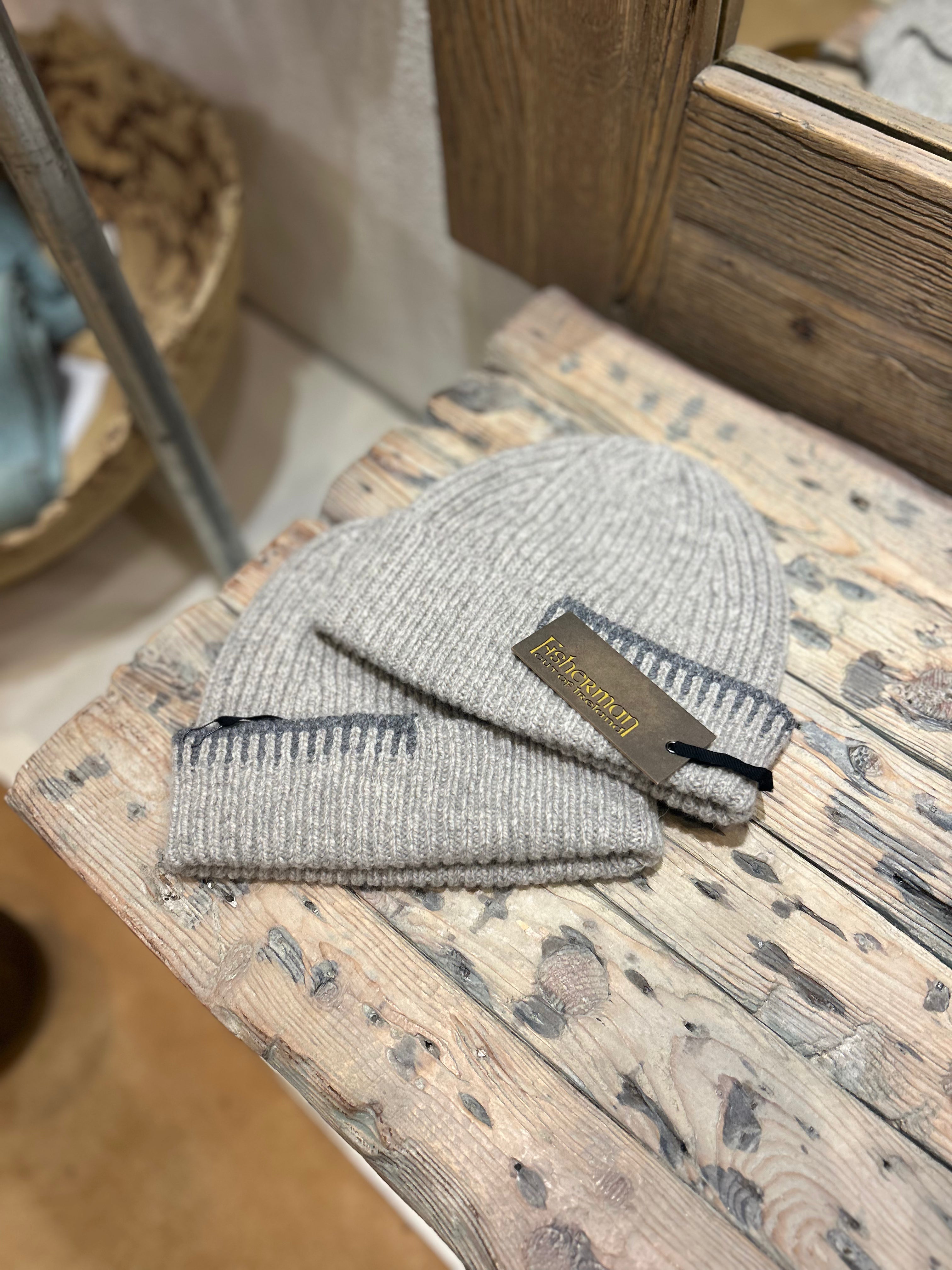 Fisherman Out of Ireland Blanket Stitch Beanie - Porridge/Grey