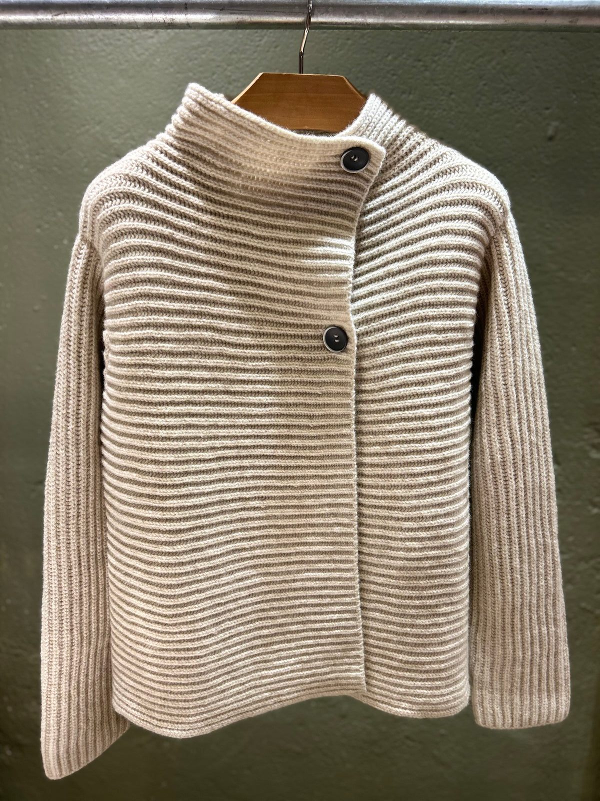 Fisherman Out of Ireland Horizontal Cardi - Oatmeal