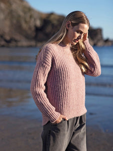 Chunky Ribbed Crew Neck with Curved End at Back PINK