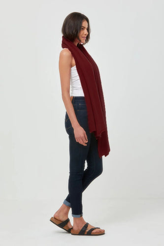 CASHMERE TRAVEL WRAP WINE