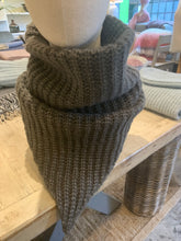 Load image into Gallery viewer, Snood by Fisherman - Out of Ireland - Dark Kahki